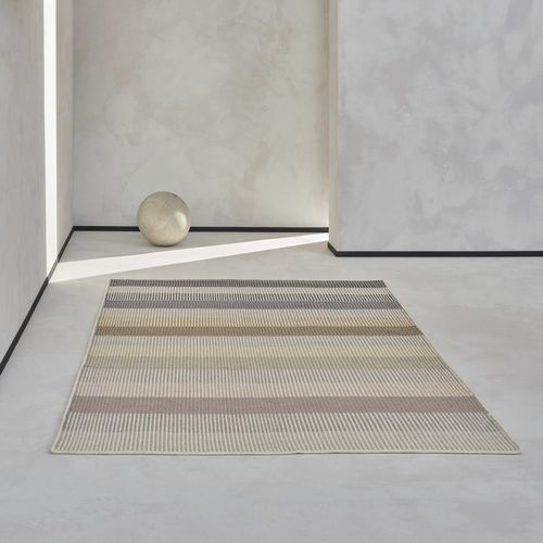 Alfombra contemporánea - DEVISE - LINIE DESIGN A/S - de rayas / de lana / rectangular