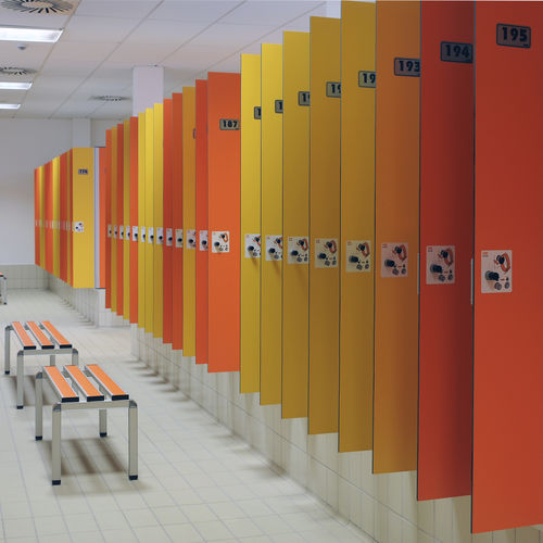 Taquilla de vestuario de HPL - HPL   - Frajt s.r.o. - para instalación deportiva / para el sector profesional / para escuela