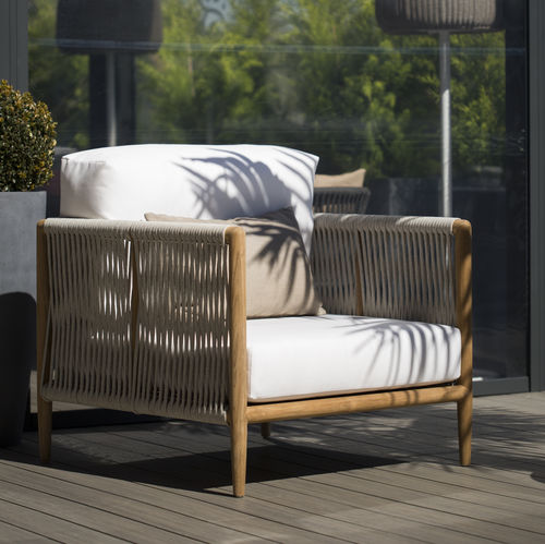 Sillón contemporáneo - SAONA - GreenDesign - Sunbrella® / de Batyline® / de tejido repelente al agua