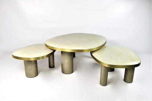 Mesa de centro contemporánea - TB COF OVOID - GINGER BROWN - de cristal / de latón cepillado / con base de fibra de vidrio