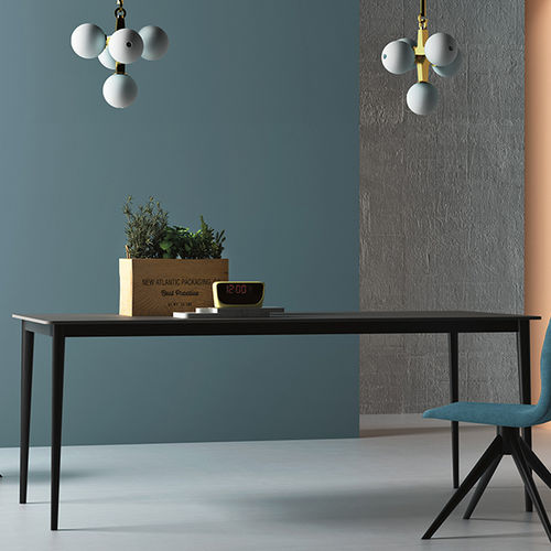 Mesa de comedor contemporánea - HULA HOOP - imperial-line - de roble / de nogal / de metal