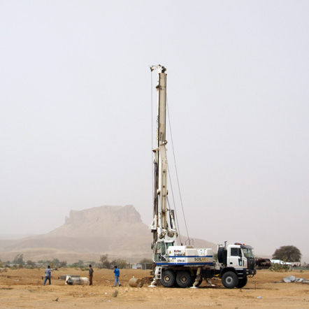 Perforadora con motor diésel - STM-30  - SOILMEC S.P.A. - rotativa / DTH / para obra de construcción