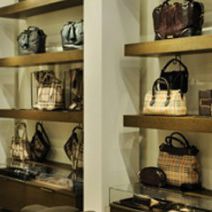 Estantería de pared - LUXURY - IDW PARIS - contemporánea / de madera / para tienda de ropa