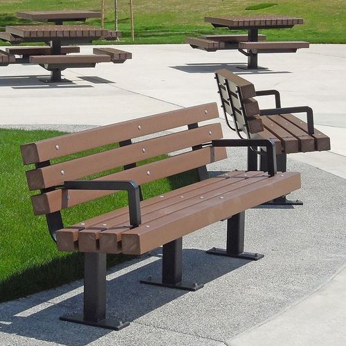 Banco contemporáneo - TRANSIT - Tournesol SITEWORKS - madera / de plástico reciclado / con respaldo