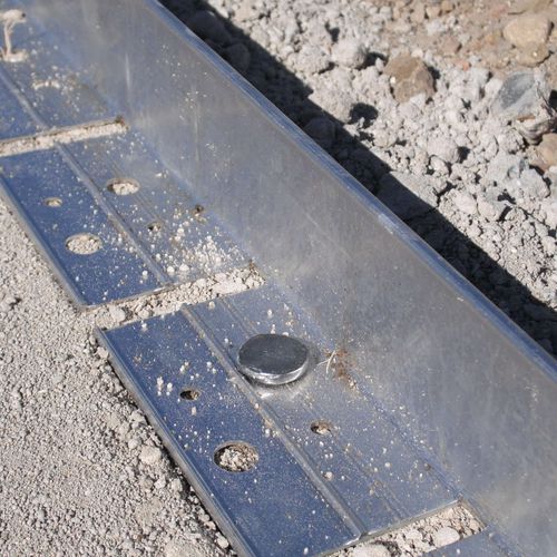 Borde de jardín - BORDALU100 - TOLTEX - de aluminio / lineal / en L