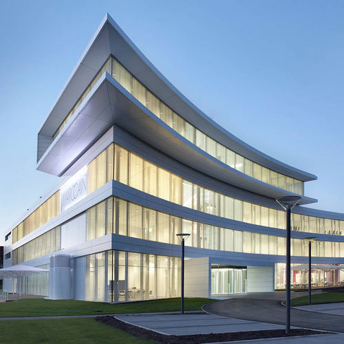 Revestimiento de fachada tipo cassette - MARC CAIN HAUPTVERWALTUNG - ALUCOBOND - de aluminio / de composite / de ajuste