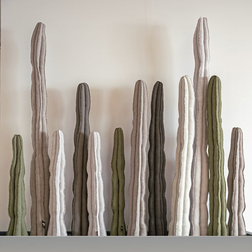 Escultura de tejido - Cactus - OGO - independiente / de exterior / para espacio público