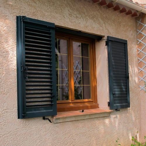 Contraventana abatible - PERSIENNES &Agrave; LAMES AM&Eacute;RICAINES ORIENTABLES - Volets Thiebaut - de lamas / de aluminio extruido / termolacada