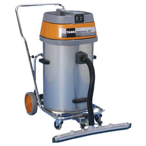 Aspirador para el sector profesional - vacumat 44T - TASKI - trineo / de agua y polvo / con batería recargable