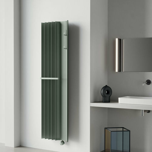 Radiador eléctrico - Brasilia Wide - Caleido srl - de agua caliente / 501 w...750 w / 0...500 w