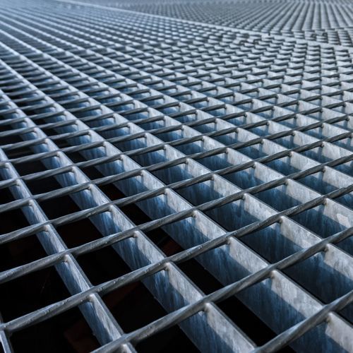 Rejilla para canal de drenaje de acero galvanizado - Tramex - Insametal - para espacio público / para aplicaciones industriales / a medida
