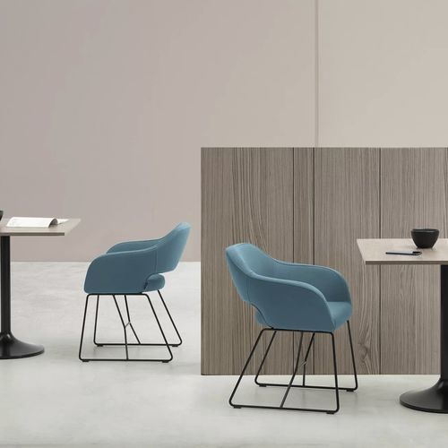 Silla de visita contemporánea - ATEM - TM Leader Contract - de interior / de tejido / con base de madera