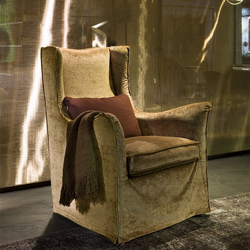 Sillón contemporáneo - BEVERLY - VILLEVENETE BY GATTI - de tejido / de madera / con cojín amovible