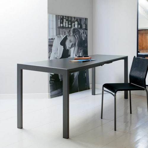 Mesa contemporánea - CIAK - INGENIA CASA - de melamina / de metal lacado / con base metálica lacada