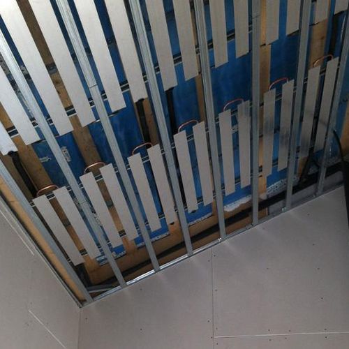 Falso techo de yeso - PLAFORAD GK - FRACCARO - tipo panel / radiante