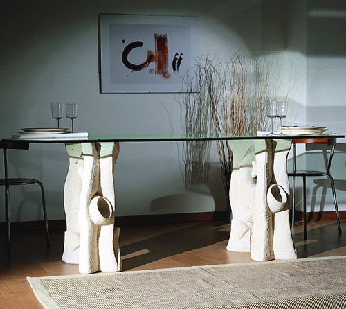 Mesa de comedor contemporánea - Magellano - stonebreakers - de cristal / con base de piedra / ovalada
