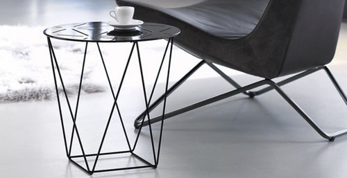 Mesita auxiliar contemporánea - JOCO - Walter Knoll - de metal / rectangular / redonda