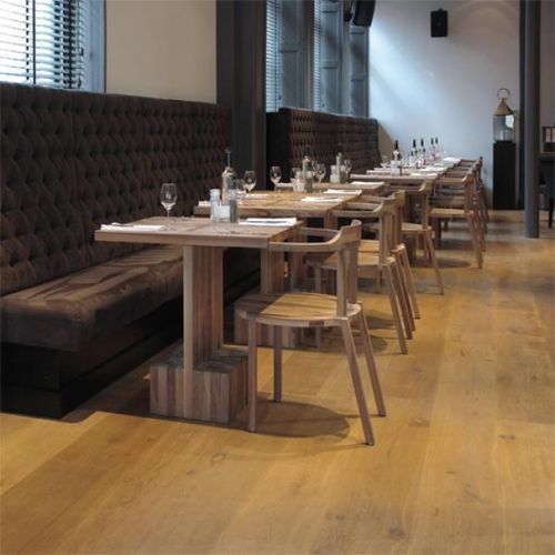 Mesa de comedor contemporánea - JEHANNES - Pilat & Pilat - de madera / rectangular / para uso residencial