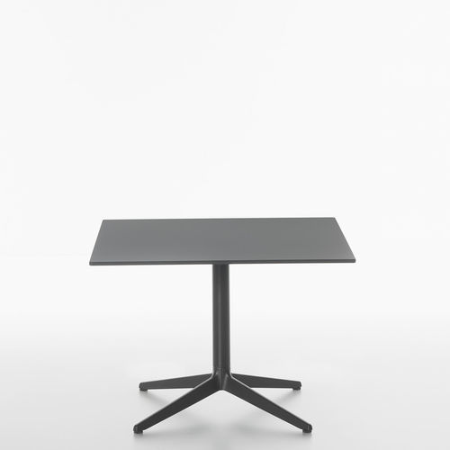 Mesa bistró contemporánea - MISTER X - PLANK - de HPL / de MDF / con base de hierro fundido