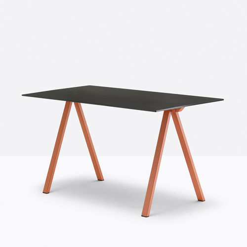 Escritorio de pie - arki-desk ark7 - PEDRALI - contemporáneo / de material laminado / recto