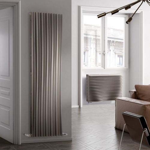 Radiador de agua caliente - Harp - DELTACALOR - 751 w...1000 w / 501 w...750 w / contemporáneo