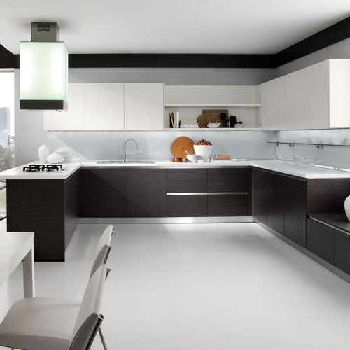 Cocina contemporánea - SPAZIO - Torchetti Cucine - de chapa de madera / sin pomos / lacada