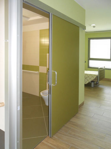 Puerta corredera - Celegon - de interior / de aluminio / de MDF