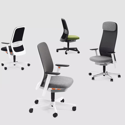 Silla de oficina contemporánea - RIYA - Bene GmbH - de interior / de cuero / de tejido