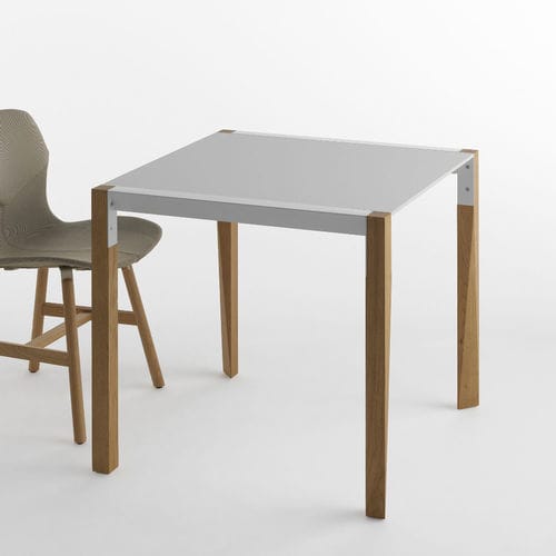 Mesa bistró contemporánea - Tango - CASAMANIA HORM - de FENIX NTM® / con base de madera maciza / cuadrada