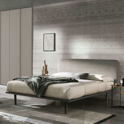 Cama de matrimonio - MILLY - TOMASELLA INDUSTRIA MOBILI - contemporánea / con cabecero tapizado / de tejido