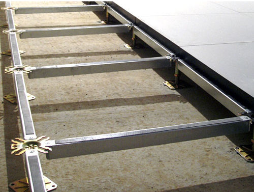 Estructura para suelo técnico de metal - STRINGERS - Hyperline Systems