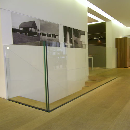 Barandilla de vidrio - INTERIOR RAILY - Trescalini - con paneles de