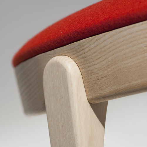 Silla de diseño escandinavo - POPSICLE : 150 - TEKHNE S.r.l. - de madera / tapizada / para uso residencial