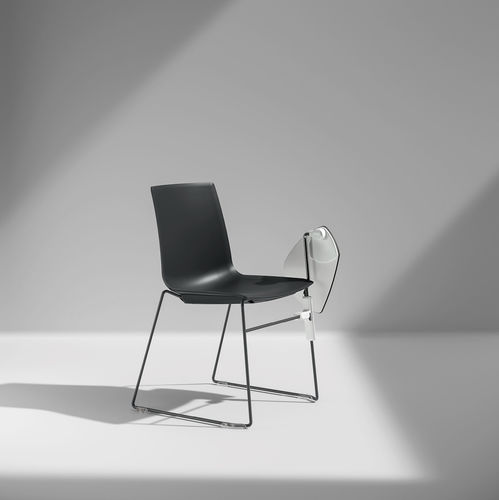 Silla contemporánea - AIRA EDUCATIONAL - Aresline - de interior / de satén / de haya