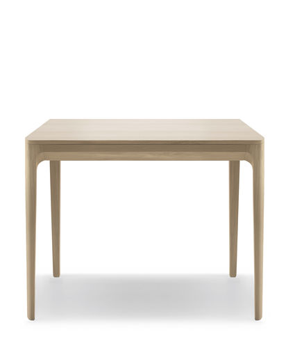 Mesa contemporánea - BIGA - Alki - de roble / con base de roble / rectangular