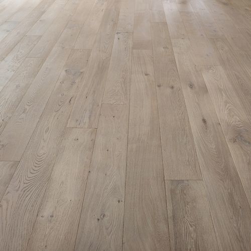 Parquet multicapa - IRIS - DESIGN PARQUET - macizo / de roble / en espina de pez