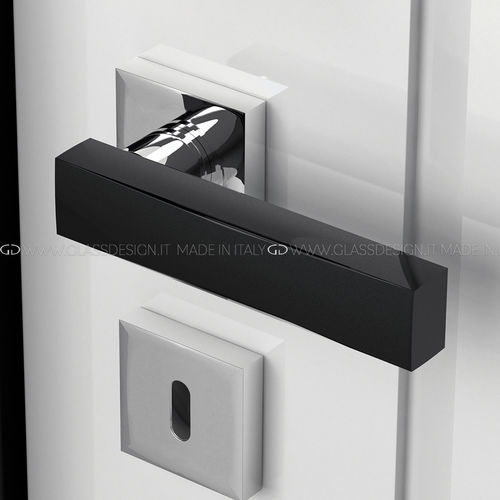 Tirador de puerta - Kymi Home - GLASS DESIGN Srl - de latón / de cristal / contemporáneo