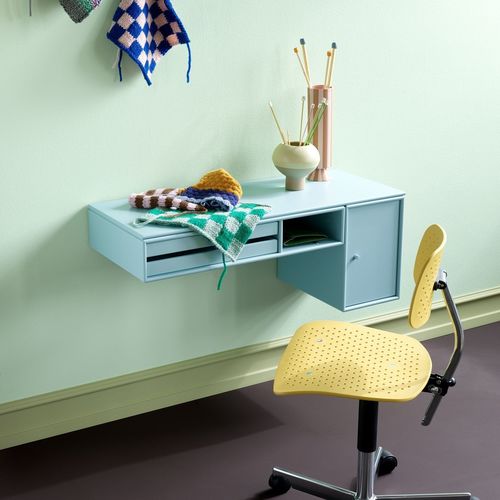 Escritorio de pared - BUREAU - Montana Furniture - contemporáneo / de MDF lacado / recto