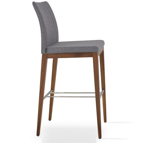 Silla de bar contemporánea - ZEYNO - sohoConcept - de interior / de tejido / de cuero