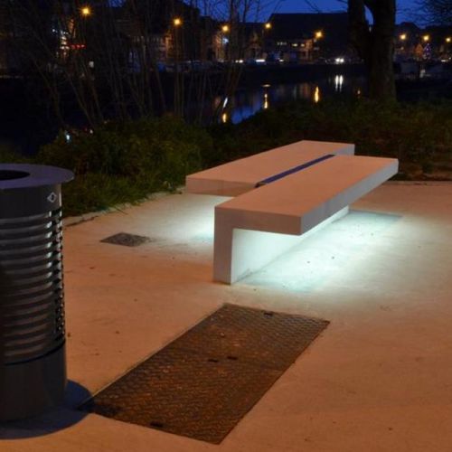Banco público contemporáneo - LED-LINE - URBASTYLE - de hormigón / con luz