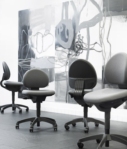 Silla de oficina contemporánea - EGO CLASSIC - Labofa - tapizada