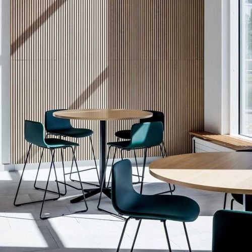 Mesa contemporánea - ALKU - Martela - de roble / de fresno / de material laminado