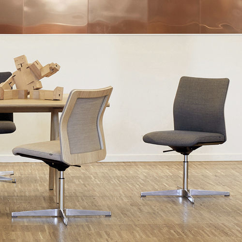 Silla de oficina contemporánea - MN1 X - HOWE - de interior / de tejido / con base de aluminio