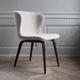 silla contemporánea / de interior / de tejido / con base de madera