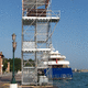 escalera de emergencia en U / con peldaños de metal / con estructura de metal / industrial