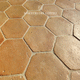 baldosa de terracota de interior / para suelo / de terracota / hexagonal