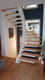 escalera en L / en U / con peldaños de madera / con peldaños de metal
