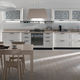 cocina contemporánea / de madera / con asas / lacada