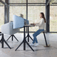 taburete de oficina contemporáneo / de corcho / con base metálica / con ruedas