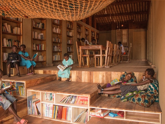 BIBLIOTECA DE MUYINGA A.C. DE LOS ARQUITECTOS